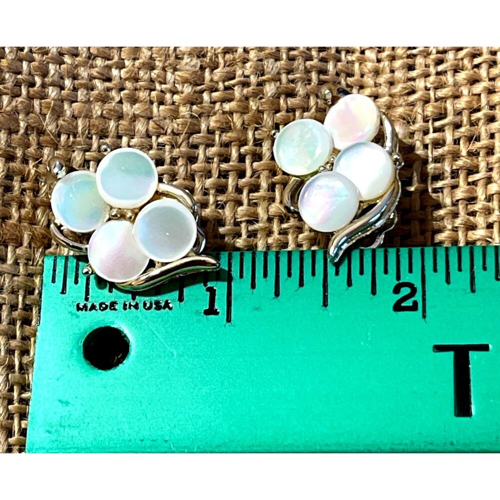 Marhill Mother of Pearl Vintage Gold-tone clip-on Earrings Retro Clips Clipper